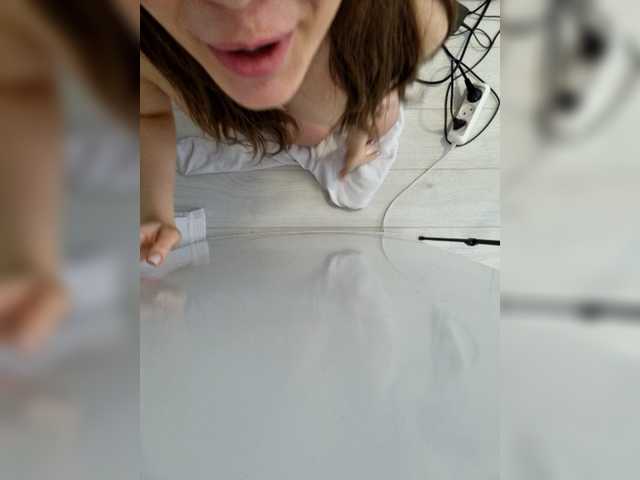 Live sex webcam photo for my--Polina #288033895