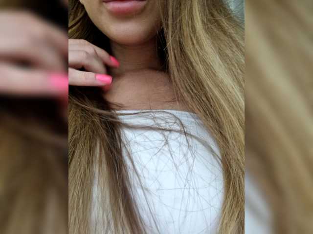 Live sex webcam photo for my--Polina #288033952