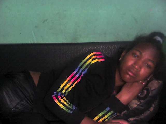 Live sex webcam photo for my-love10 #271872705