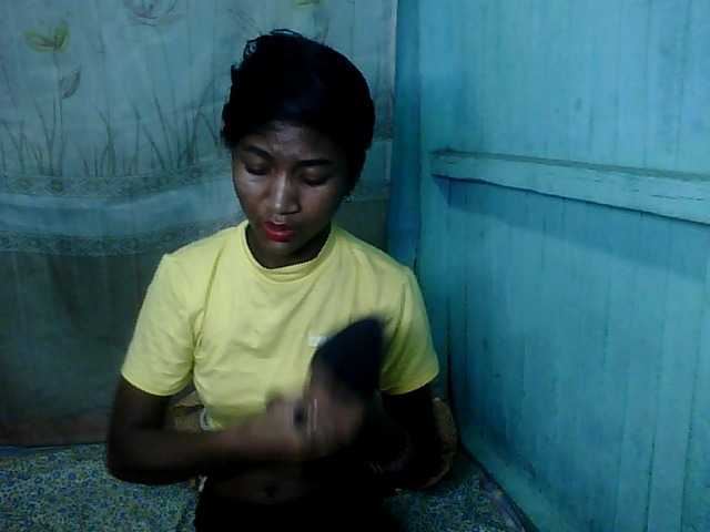 Live sex webcam photo for my-love10 #271914540