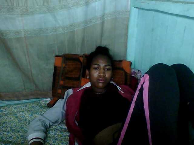 Live sex webcam photo for my-love10 #271936163