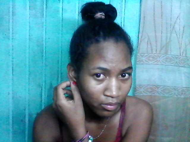 Live sex webcam photo for my-love10 #272011903