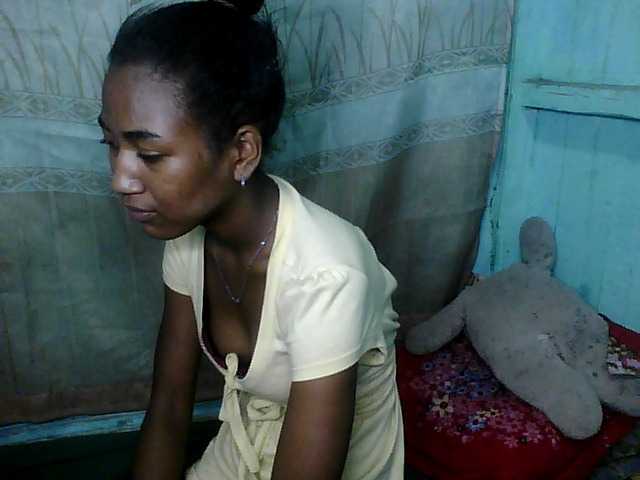 Live sex webcam photo for my-love10 #272020487