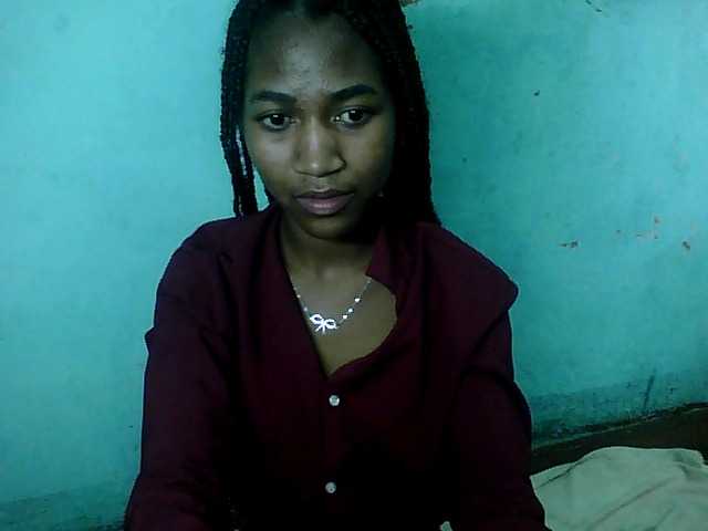 Live sex webcam photo for my-love10 #272164120