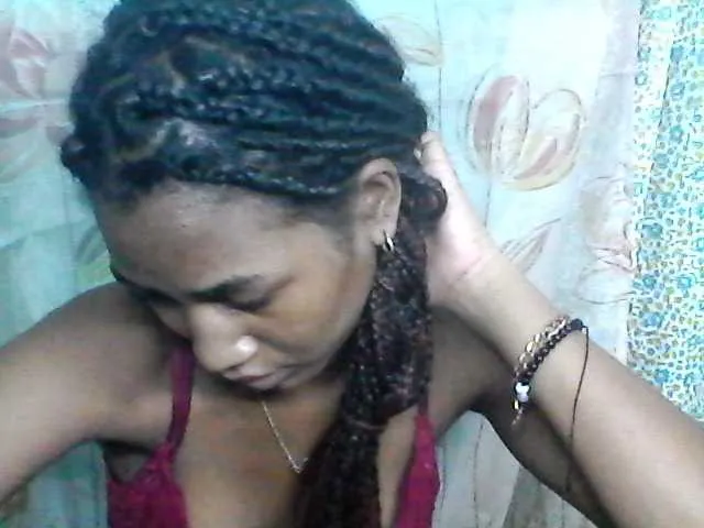 Live sex webcam photo for my-love10 #272234282