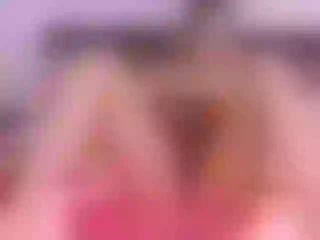Live sex webcam photo for mya13 #277497027