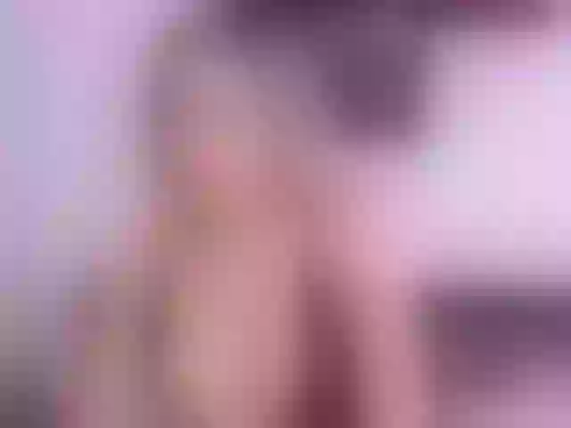 Live sex webcam photo for mya13 #290042660