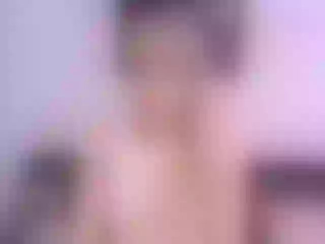 Live sex webcam photo for mya13 #290408746