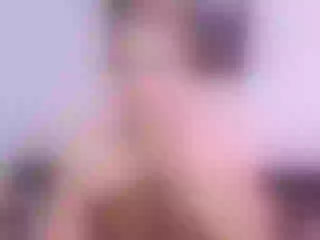 Live sex webcam photo for mya13 #290972564