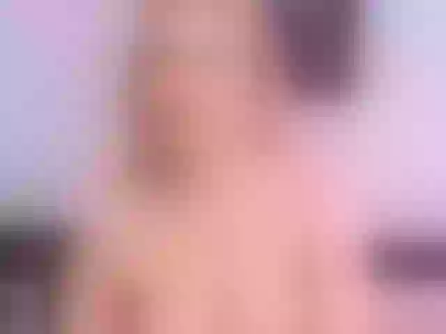 Live sex webcam photo for mya13 #291379342