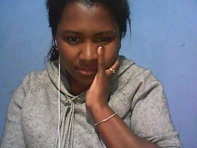 Live sex webcam photo for mybigass15 #274136870