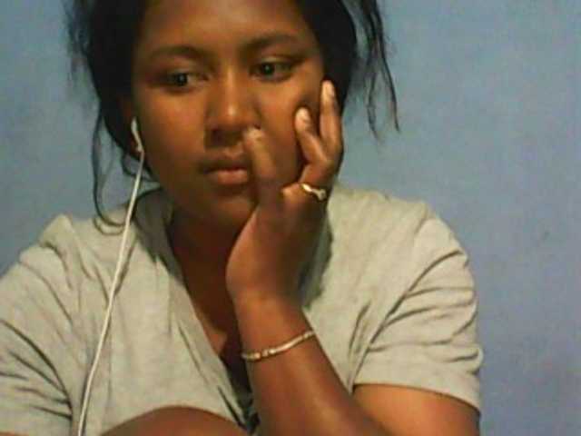 Live sex webcam photo for mybigass15 #274247988