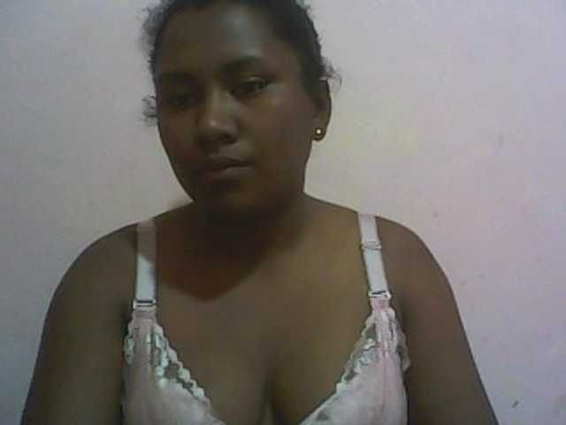 Live sex webcam photo for mybigass15 #274648153