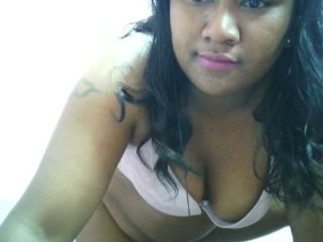 Live sex webcam photo for mybigass15 #276018063