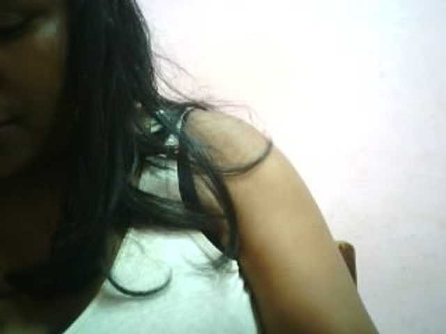 Live sex webcam photo for mybigass15 #276063070