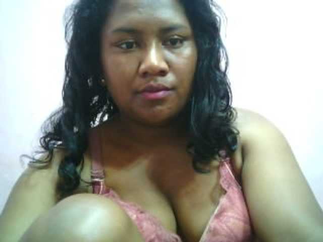 Live sex webcam photo for mybigass15 #276512581