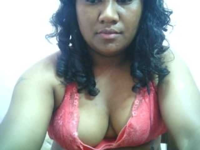 Live sex webcam photo for mybigass15 #276521846