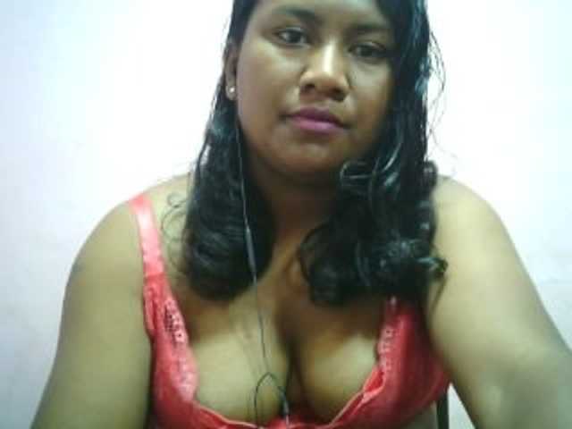 Live sex webcam photo for mybigass15 #276651266