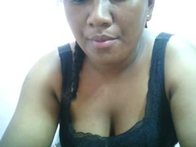 Live sex webcam photo for mybigass15 #276997359