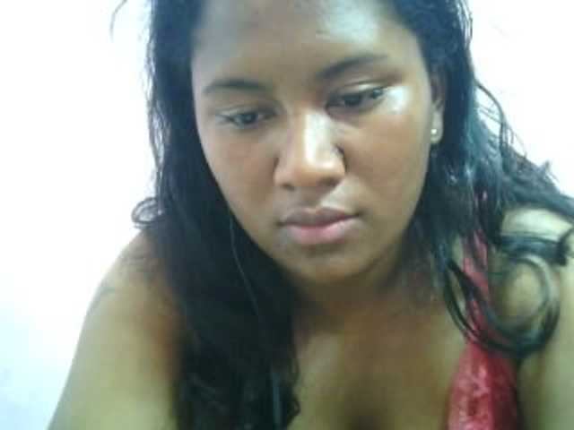 Live sex webcam photo for mybigass15 #277069729