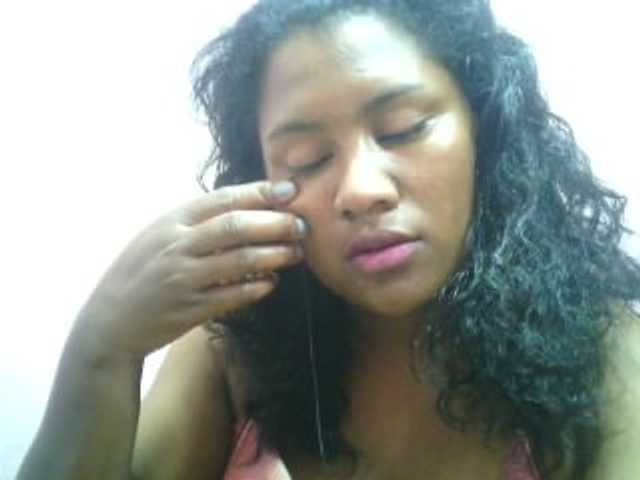 Live sex webcam photo for mybigass15 #277399933