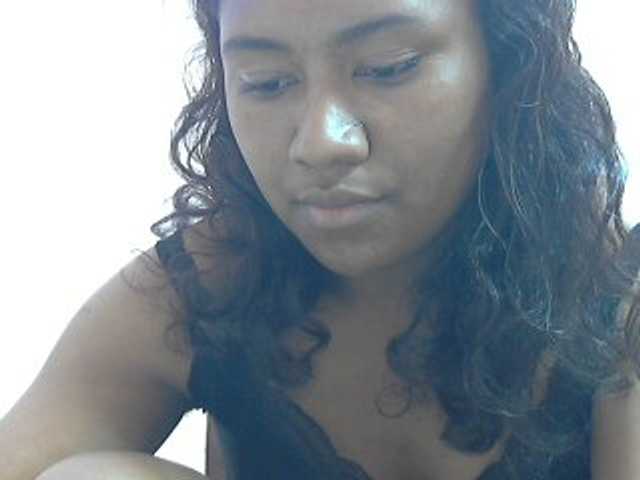 Live sex webcam photo for mybigass15 #278133295