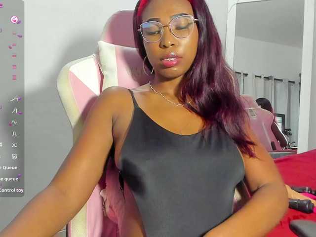 Live sex webcam photo for myblackdope #292275640