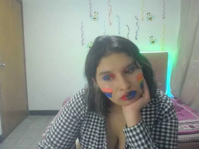 Live sex webcam photo for mylenytahott #273631218