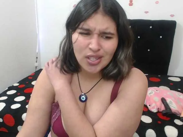 Live sex webcam photo for mylenytahott #274192977