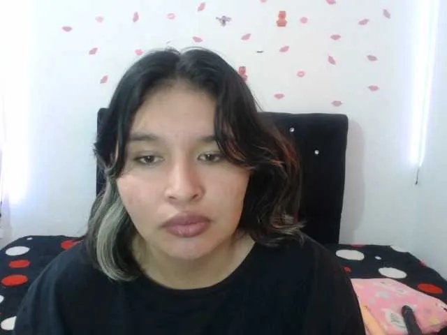 Live sex webcam photo for mylenytahott #274212665