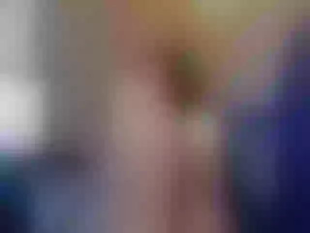Live sex webcam photo for mylittlewhore18 #290492129