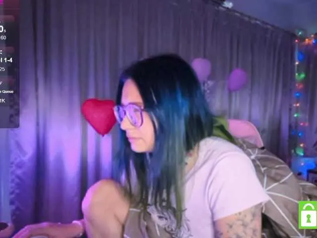 Live sex webcam photo for mymoonstar #290517193
