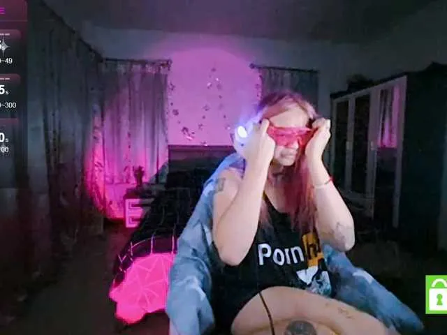 Live sex webcam photo for mymoonstar #290692122