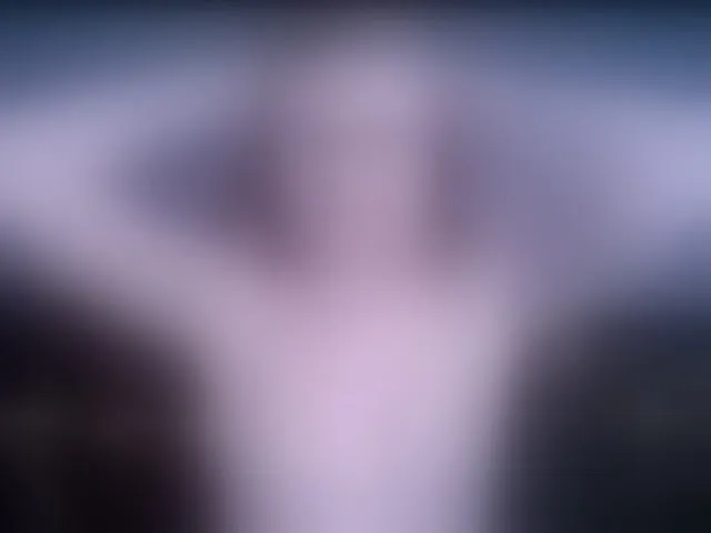 Live sex webcam photo for mymoonstar #292431184