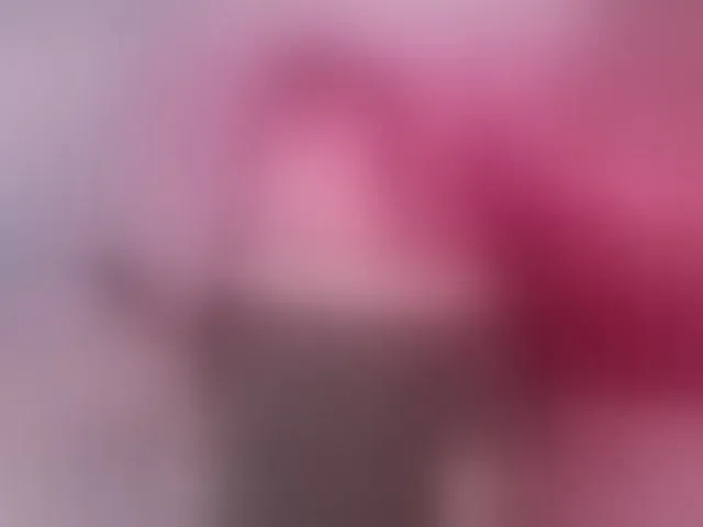 Live sex webcam photo for mymoonstar #293357714