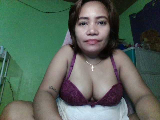 Live sex webcam photo for myoneandonly #290270181