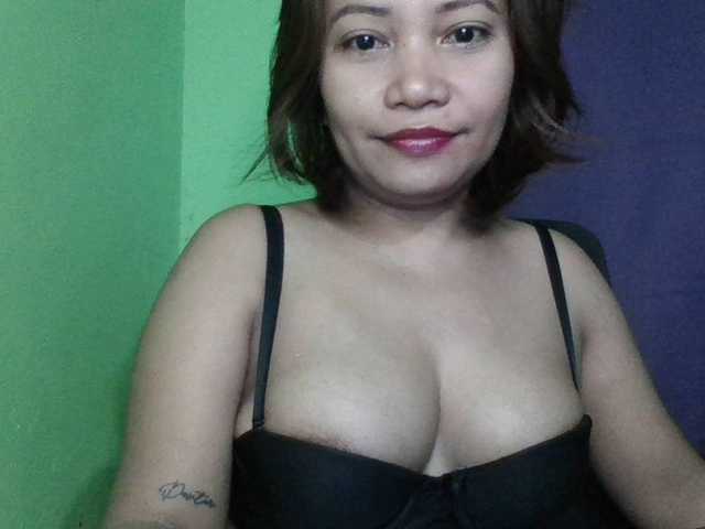 Live sex webcam photo for myoneandonly #290443243