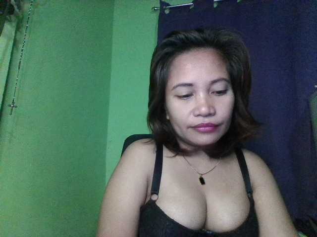 Live sex webcam photo for myoneandonly #290665447