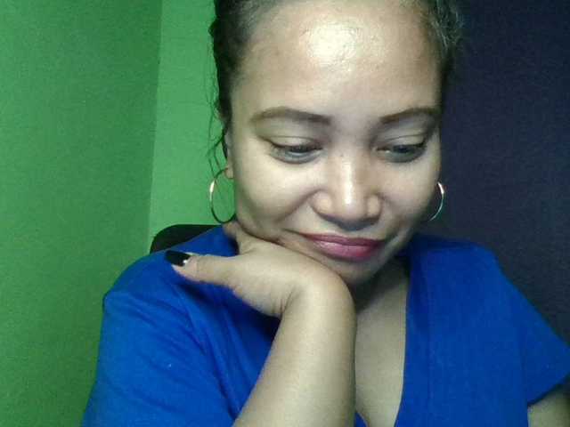 Live sex webcam photo for myoneandonly #290802847