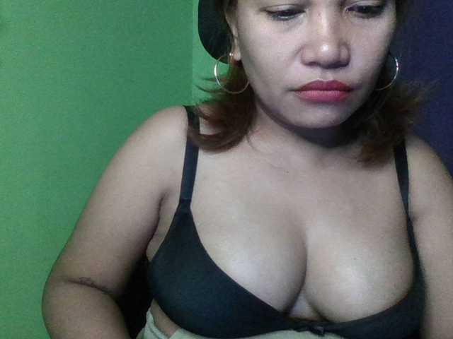 Live sex webcam photo for myoneandonly #290831416