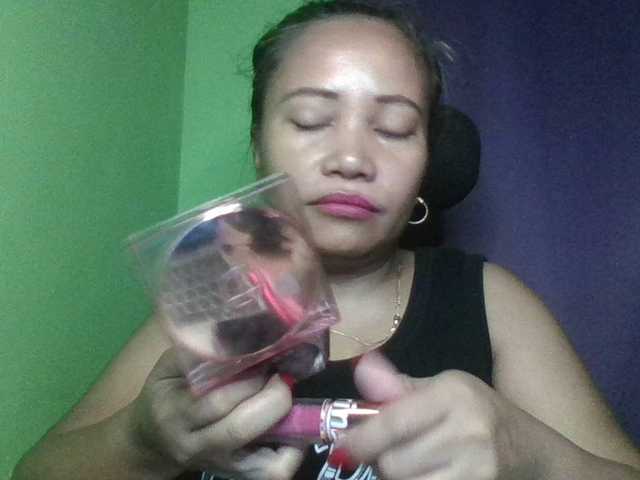 Live sex webcam photo for myoneandonly #291367960