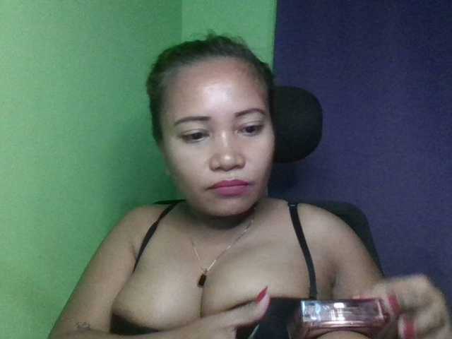 Live sex webcam photo for myoneandonly #291381237