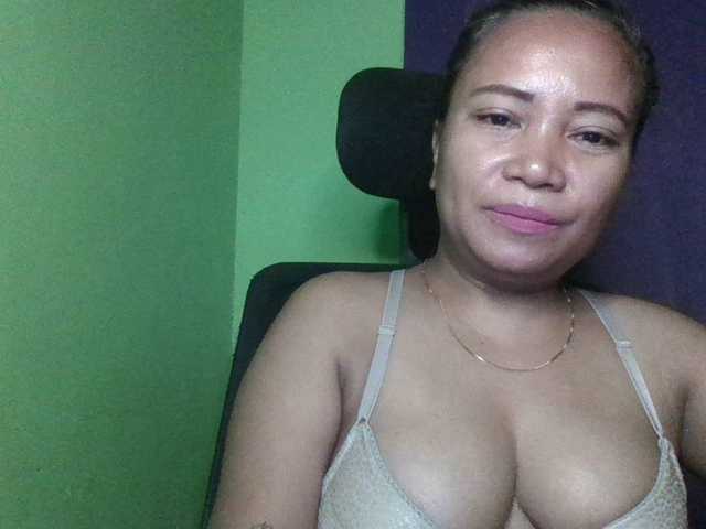 Live sex webcam photo for myoneandonly #291435660