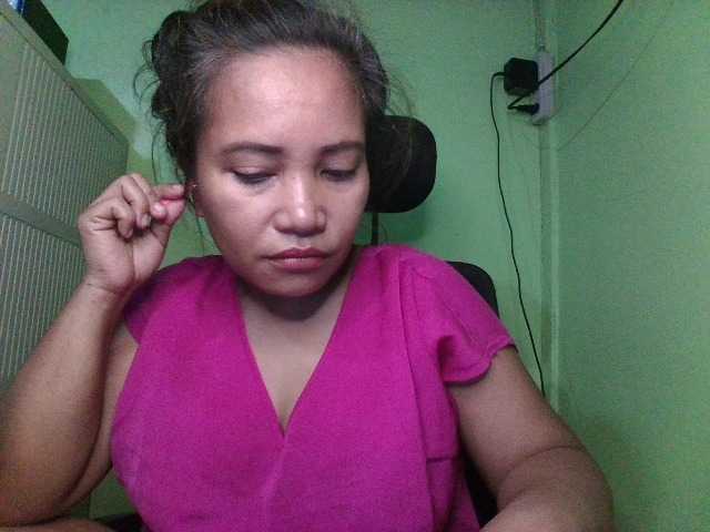 Live sex webcam photo for myoneandonly #291626081