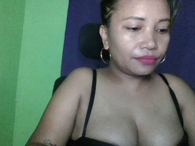 Live sex webcam photo for myoneandonly #292238470