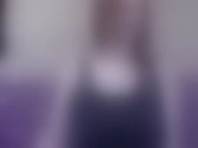 Live sex webcam photo for mysterious88 #293649336
