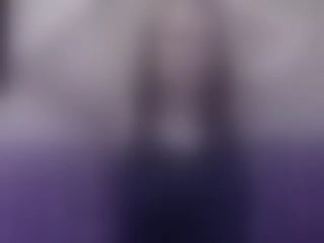 Live sex webcam photo for mysterious88 #293784791