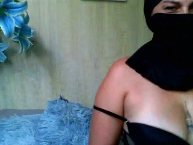 Live sex webcam photo for nadiaSamiri #292442031