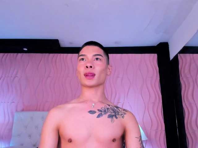 Live sex webcam photo for nahomwhite1 #291492611