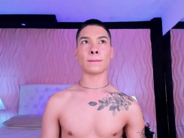 Live sex webcam photo for nahomwhite1 #291511640